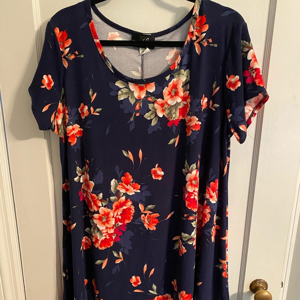 Floral Plus size dress